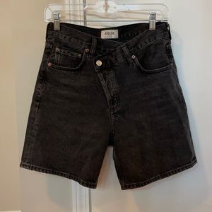 AGOLDE shorts Never worn. Size 24 but run large